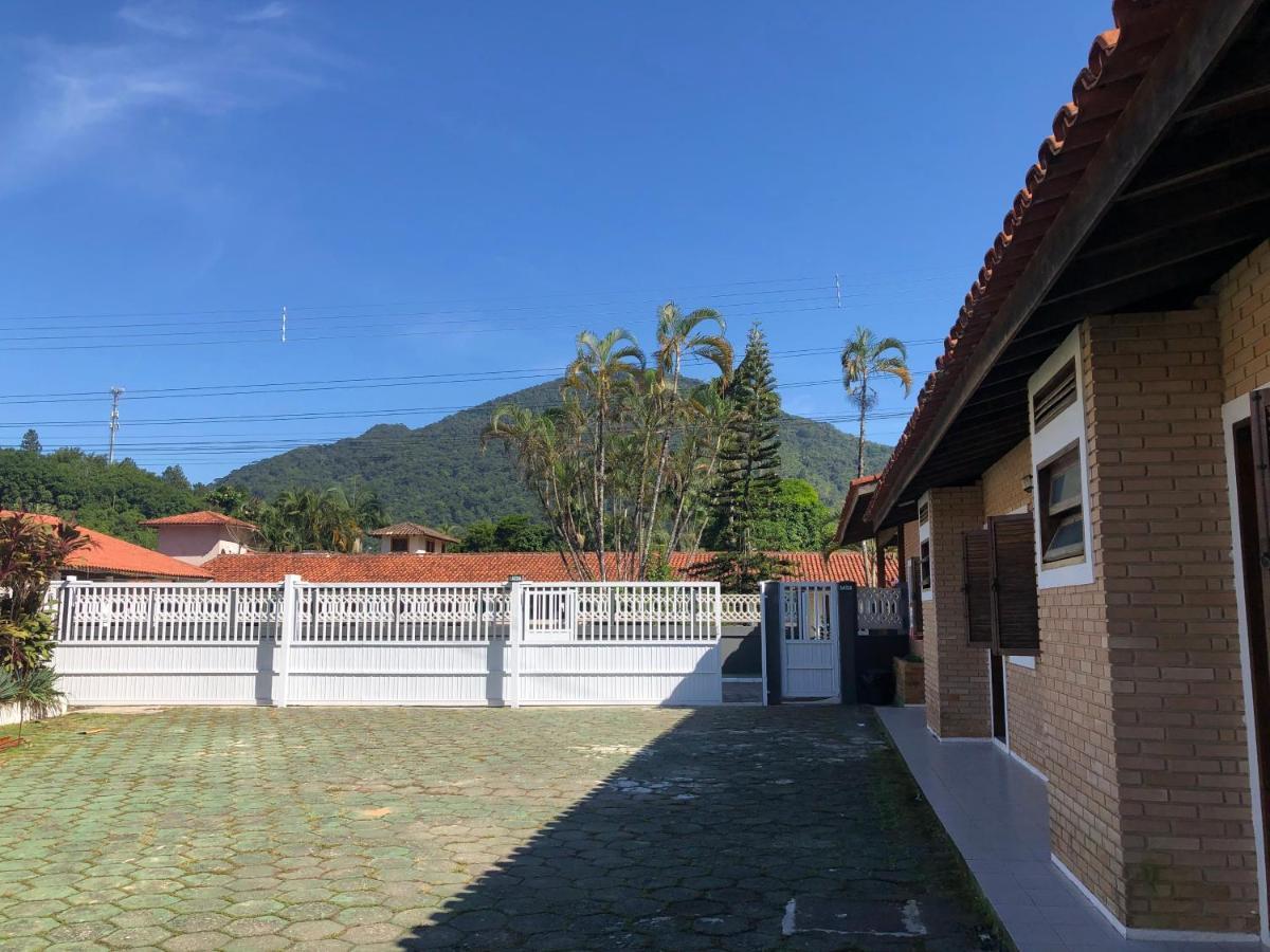 Hotel Pousada Nosso Cantinho Ubatuba Exterior photo